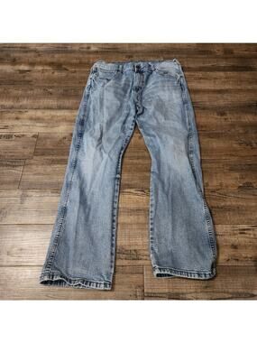 Wrangler Retro Denim Jeans Slim Bootcut Size 34x30 see pics for some spots 2552